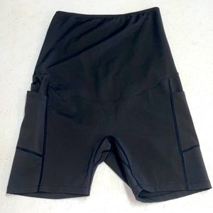 Enerful Maternity Athletic Bike Shorts- Black